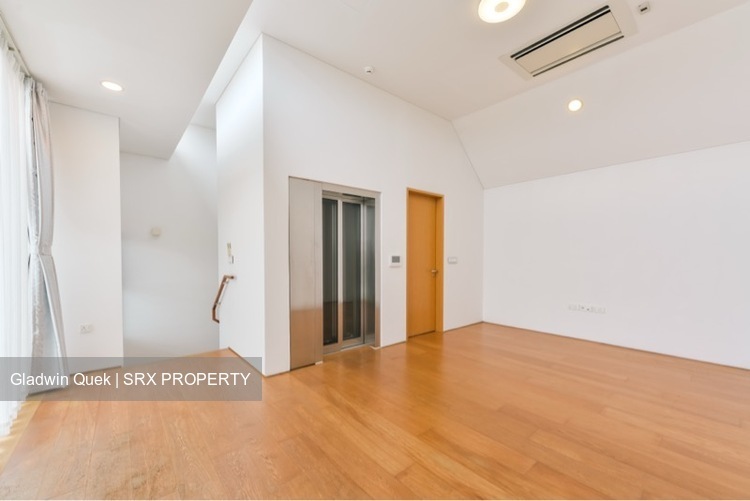 Shallot Lane (D10), Terrace #531369501